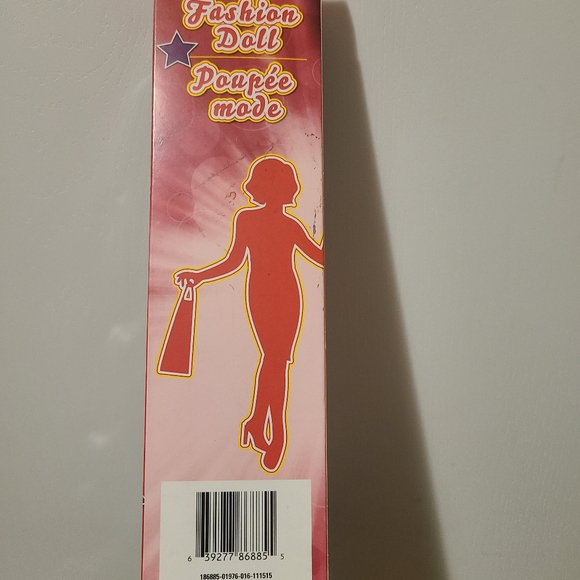 Fashion Doll - Picture 2 of 2